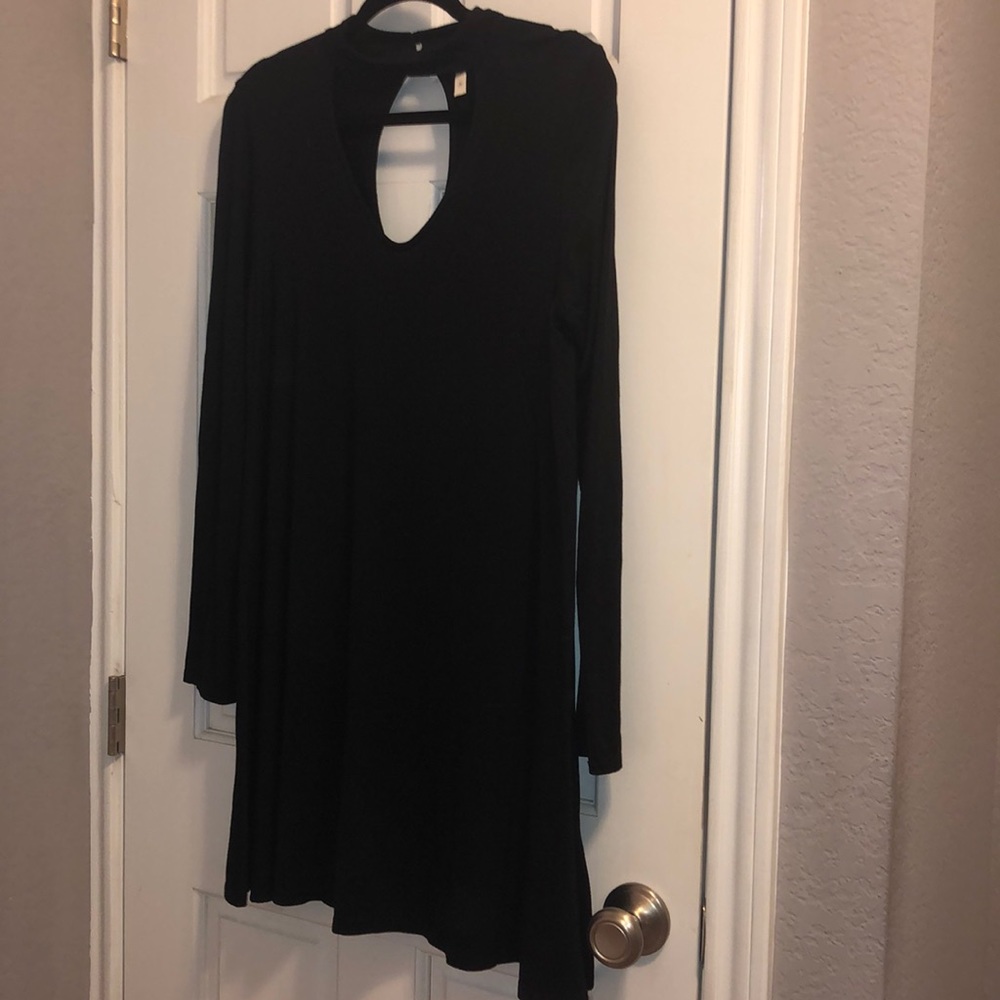 Trendy Black Dress